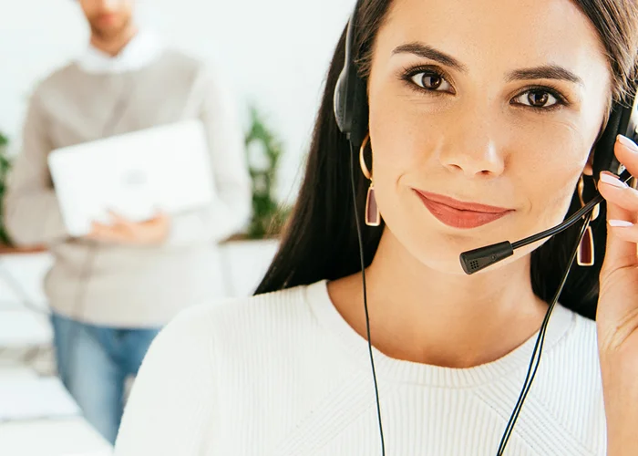 toll-free number for travel companies